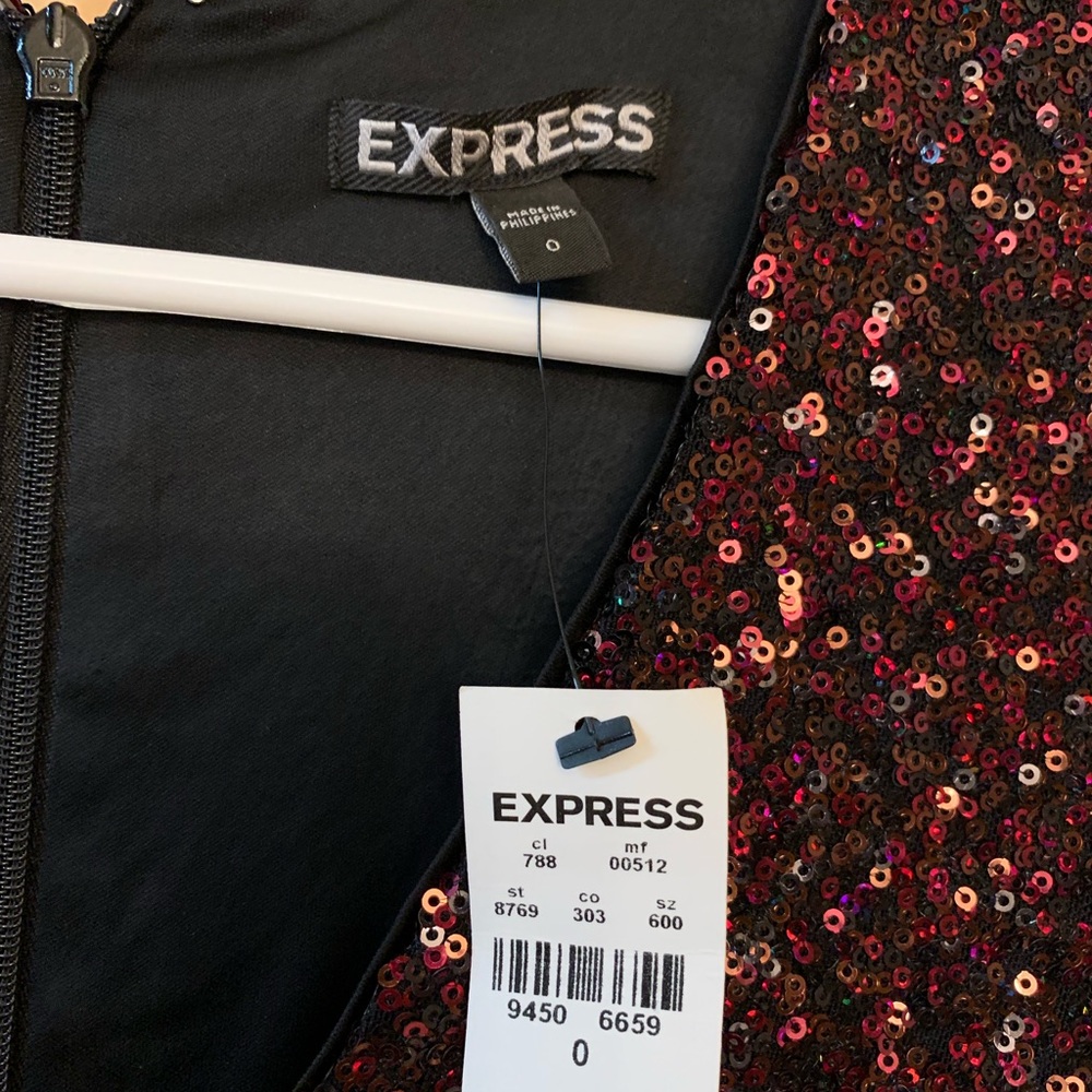 Express Sequin Party Dress - Picture 4 of 6